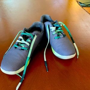 NoBull sneakers size 9.5